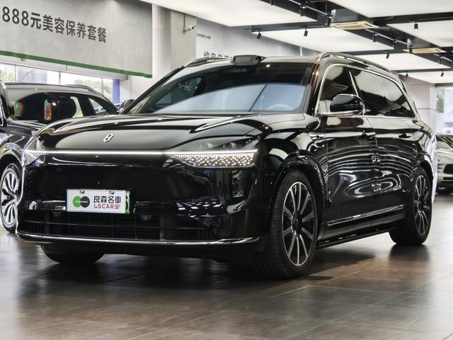 Wenjie M9 2024 extended range Max six-seater version