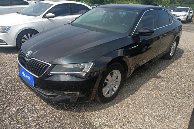Speedster 2016 TSI330 DSG Genesis Edition