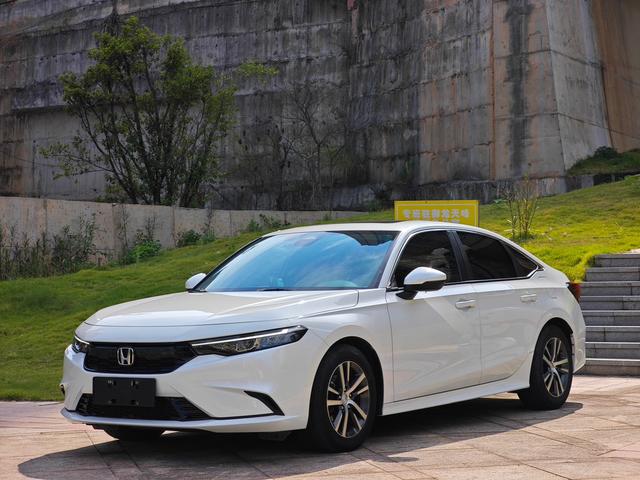 Type 2023 240TURBO CVT Technology Edition
