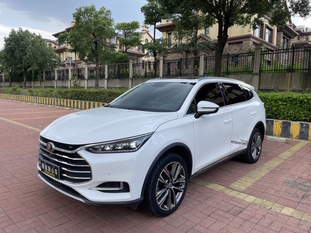 Tang 2018 2.0T Automatic Intelligent Premium 7-seat National V