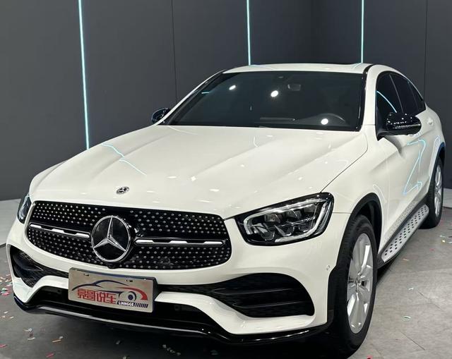 Mercedes-Benz GLC Coupe 2020 GLC 260 4MATIC Coupe SUV