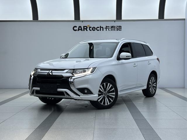 Outlander 2021 Modified 2.0L 2WD Premium 5-Seater