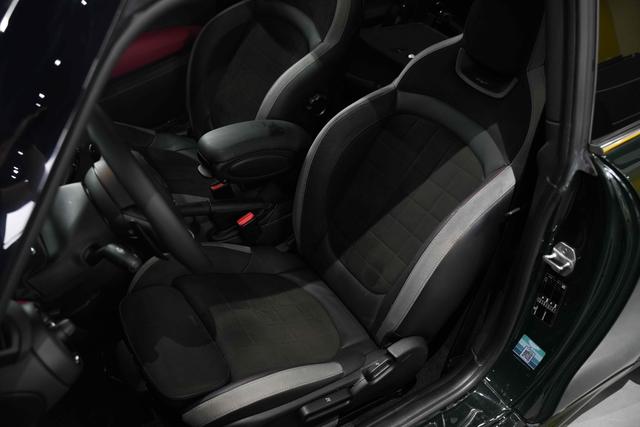 Фото машины 30