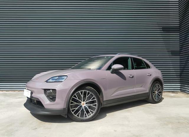 Macan EV 2024 Macan 4