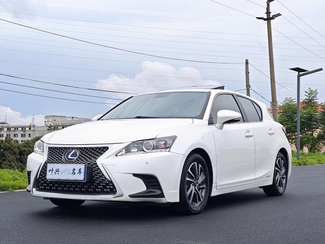 Lexus CT 2017 CT200h Elite Edition Monochrome