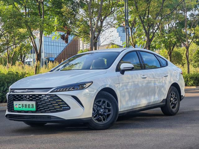 Qin PLUS DM 2025 Smart Driving Version DM-i 55KM leading Type
