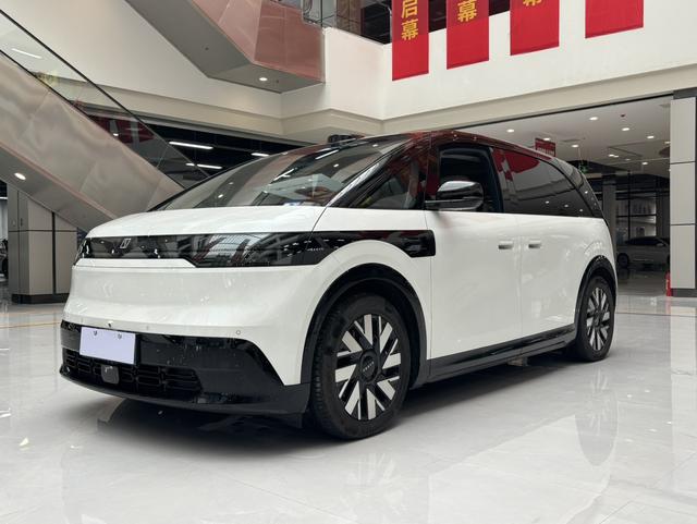 ZEEKR MIX 2025 102kWh long battery life Smart Driving version