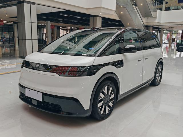 ZEEKR MIX 2025 102kWh long battery life Smart Driving version