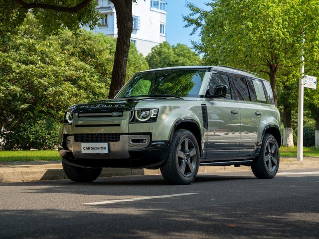 Defender 2024 110 3.0T P400 X-DYNAMIC HSE