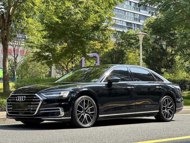 Audi A8 2022 A8L 60 TFSI quattro Premium Collector's Edition