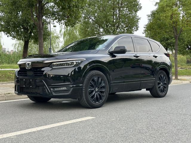 White Shadow 2021 240TURBO CVT 2WD Phantom Night Edition