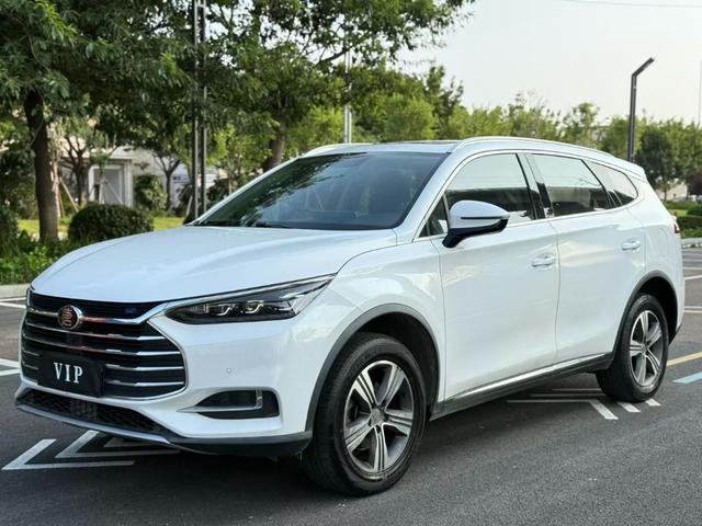 Tang 2018 2.0T automatic Zhilian Exclusive 5-seater National V