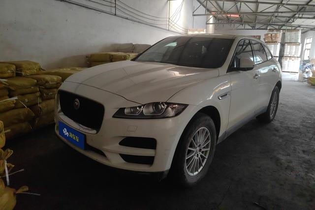 Jaguar F-PACE 2018 2.0T 4WD Urban Premium