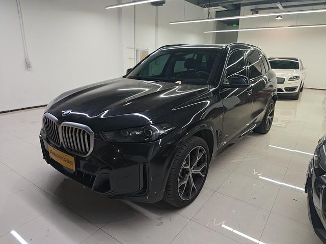 BMW X5 2023 xDrive30Li Premium M Sport Obsidian Night Package