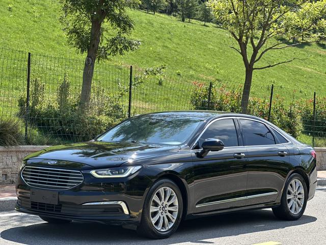 Taurus 2019 EcoBoost 245 Enjoy Edition