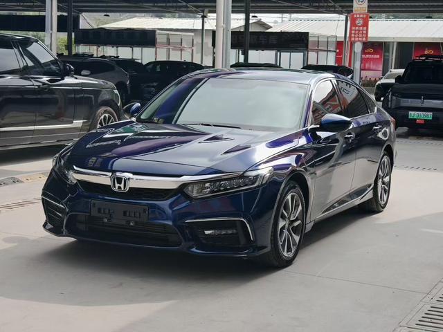 Insignia 2019 260TURBO Exquisite Edition National VI