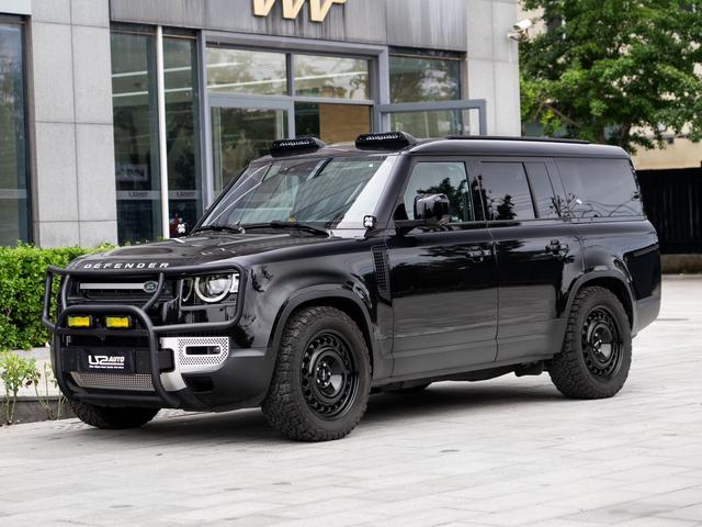 Defender 2023 130 3.0T P400 HSE