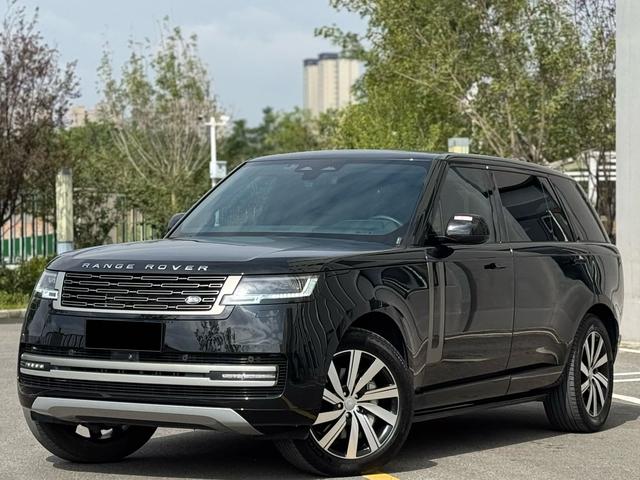 Range Rover 2023 3.0 L6 400PS Centurion Seven Seat Plus