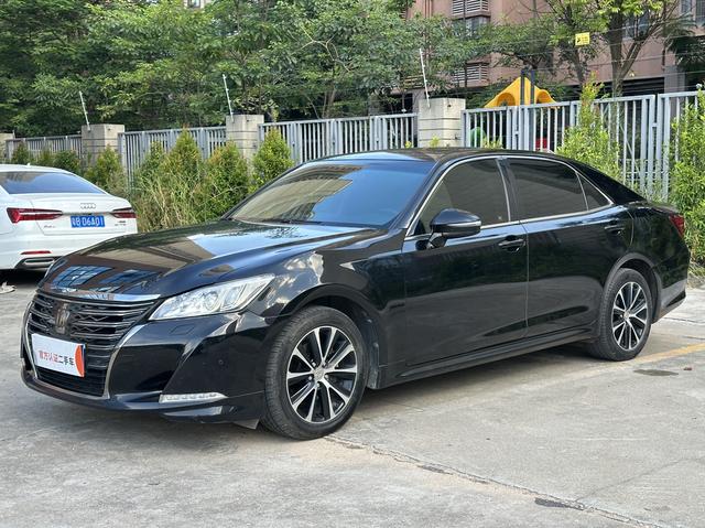Crown 2018 2.0T Style Edition