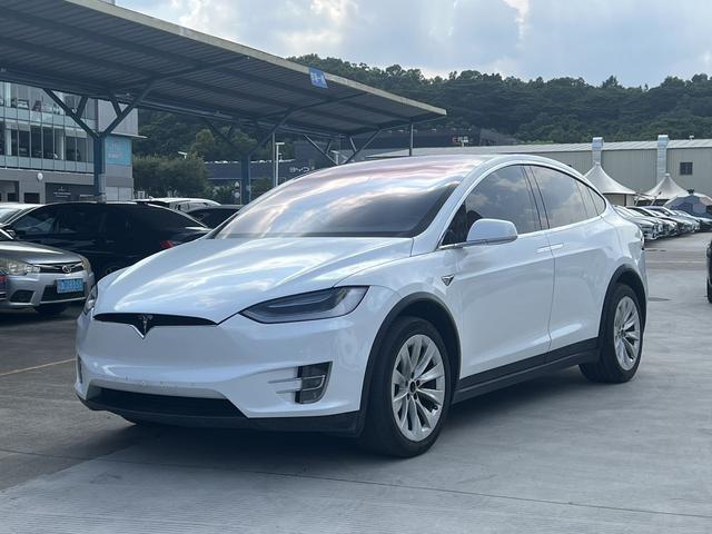 Model X 2016 P90D