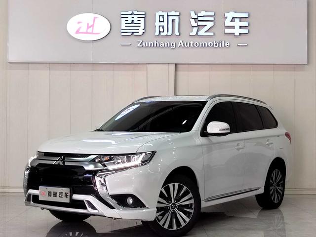 Outlander 2021 2.0L 2WD Premium 5-Seater