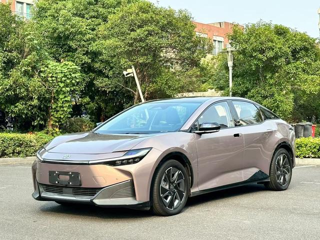 Toyota bZ3 2023 Long Range Premium