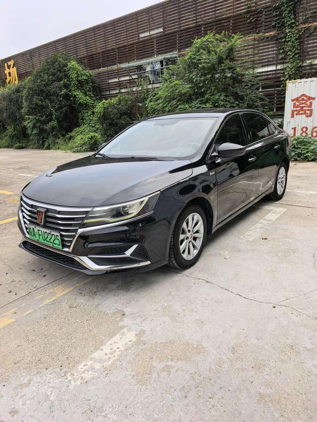 Roewe ei6 2017 45T Hybrid Connected Smart Edition