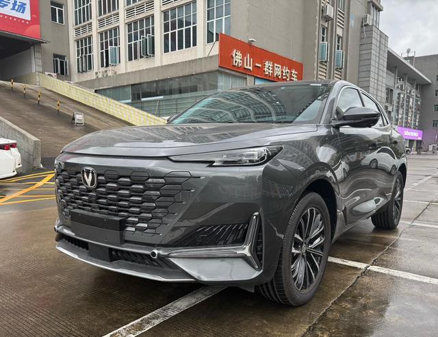 Chang'an UNI-K 2023 2.0T Enjoyable