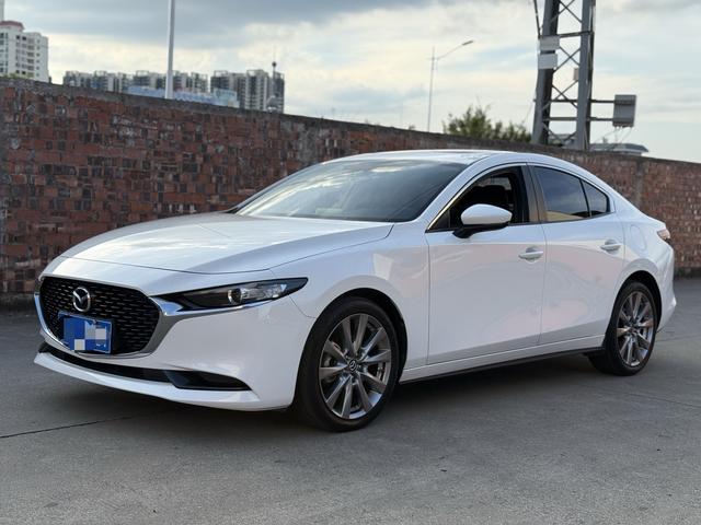Mazda3 Enclave 2022 2.0L Automatic Quality Edition