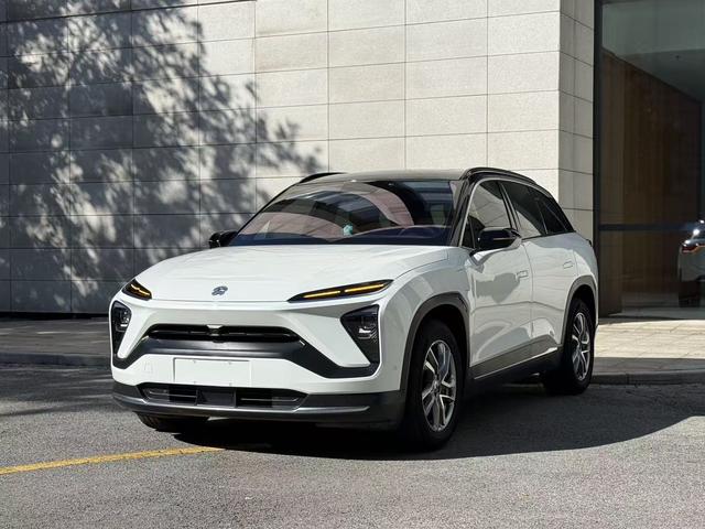 Azera ES6 2020 420KM Sport Edition