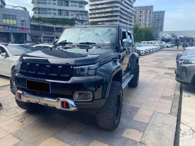 Beijing off-road BJ40 2018 PLUS 2.3T automatic four-wheel drive exclusive edition
