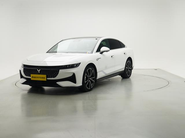 Lantu Chasing Light PHEV 2024 Ultra-long battery life Four-wheel drive Ultimate Edition