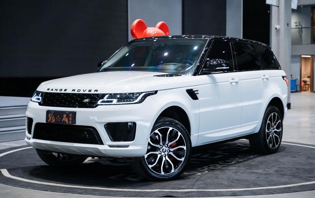 Range Rover Sport 2022 Model 3.0 L6 Yao Black Version