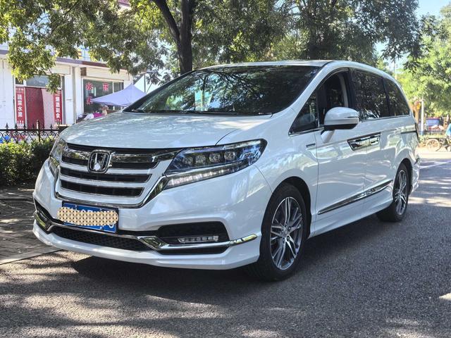 Allison 2019 2.0L Ri-Hybrid Luxury Edition