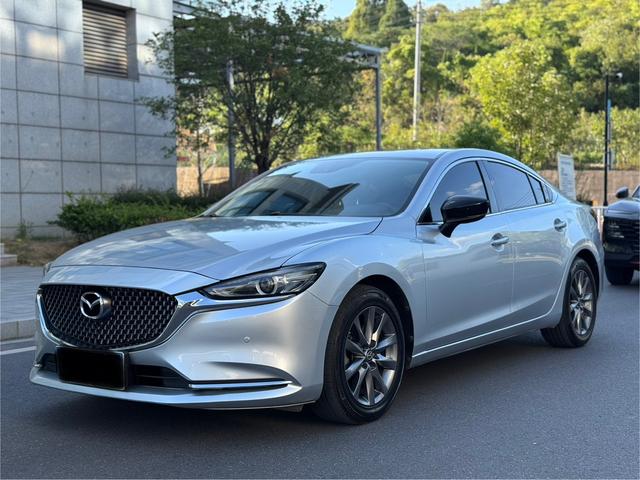 Atlas 2020 2.0L Blue Sky Deluxe