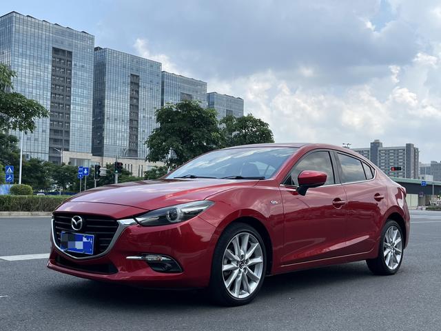 Mazda3 Enclave 2017 trim 2.0L Auto Signature State V