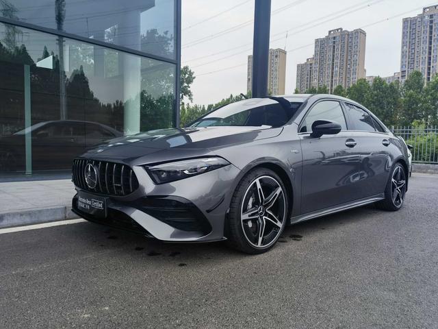 Mercedes-Benz A-class AMG 2025 AMG A 35 L 4MATIC