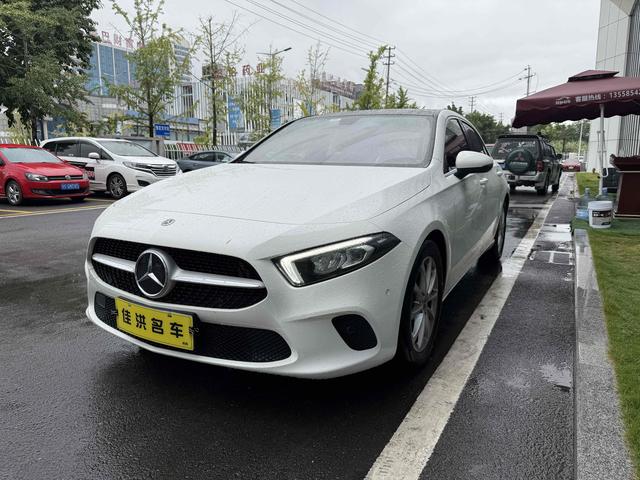 Mercedes-Benz A-Class (Import) 2022 A 200 Stylish Hatchback