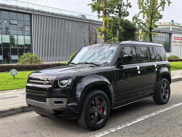 Defender 2024 110 3.0T P400 X-DYNAMIC HSE