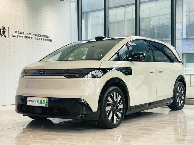 ZEEKR MIX 2025 102kWh long battery life Smart Driving version