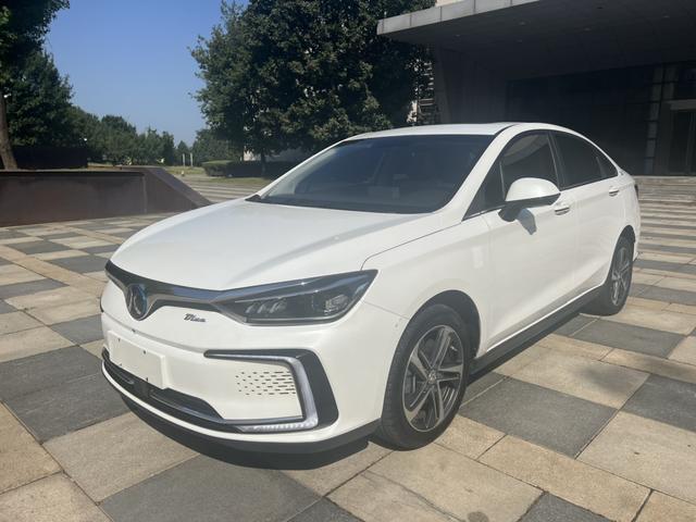Beijing EU5 2019 R500 Smart Wind Edition