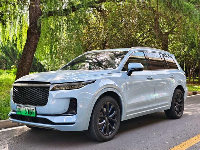 Ideal ONE 2021 Extended Range 6-Seater