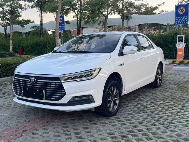 Qin EV 2020 Travel Edition