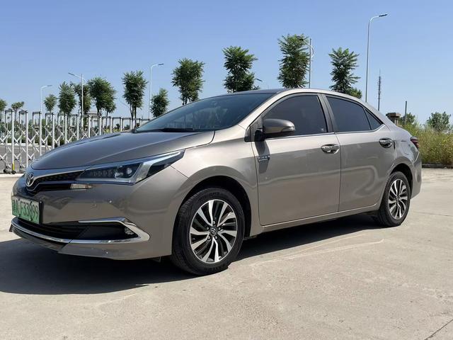 Corolla Twin Engine E+ 2019 1.8L Lead Edition