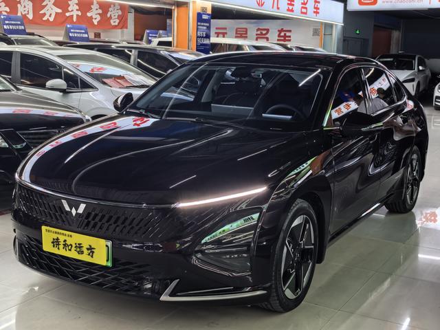 Wuling Starlight PHEV 2023 150 Advance Edition
