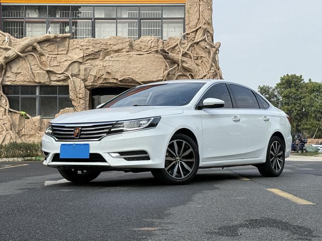 Roewe i6 2018 20T Automatic Internet Smart Edition