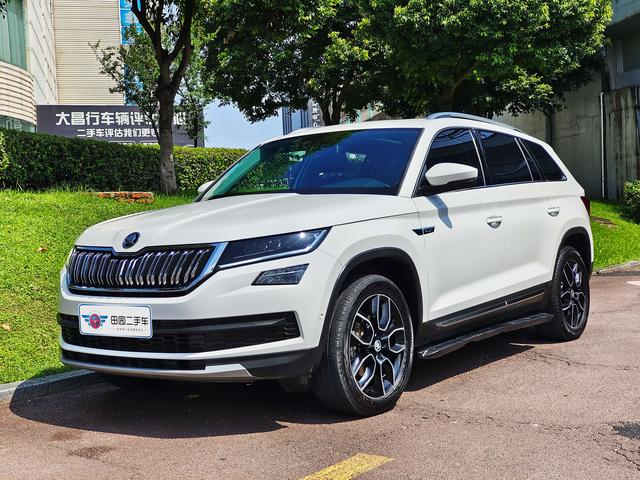 Kodiak 2020 model ZI330 7-seater two-wheel drive luxury Premium edition