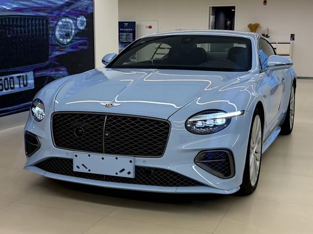 Continental PHEV 2025 GT Ultimate Edition