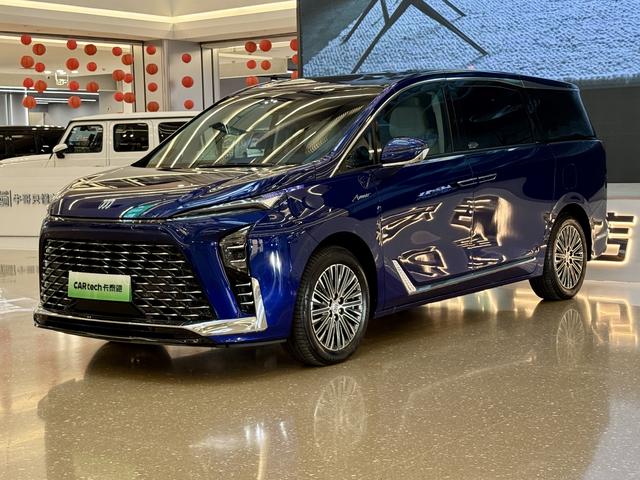 Buick GL8 PHEV 2024 Lu Zun 1.5T six-seater luxury edition