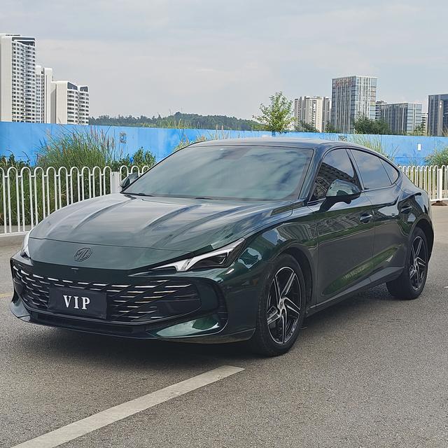 MG7 2023 1.5T DCT Supreme Comfort Edition